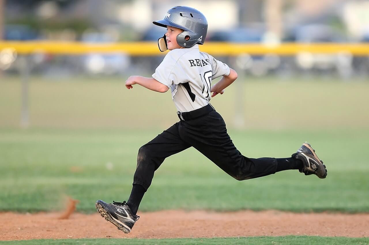 A young baseball player on a pitch