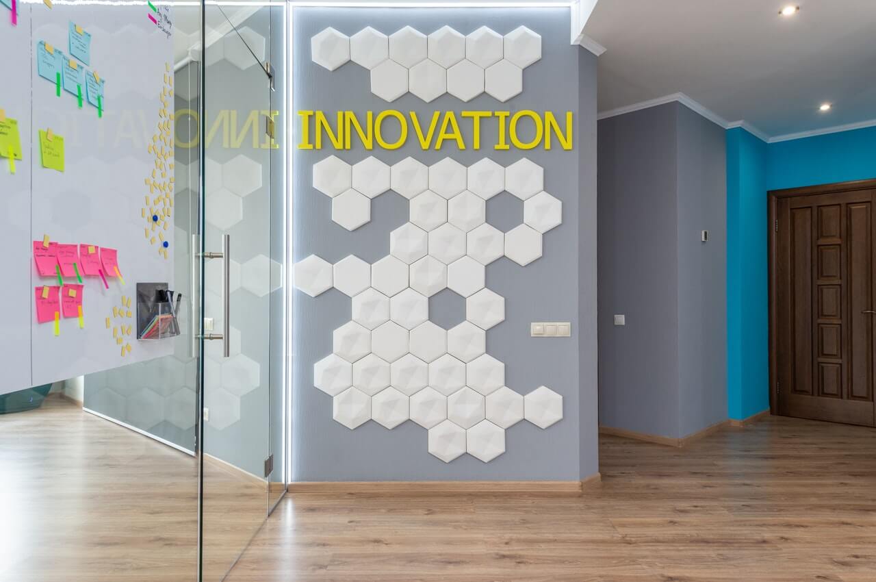 An-innovation-sign-on-wall.