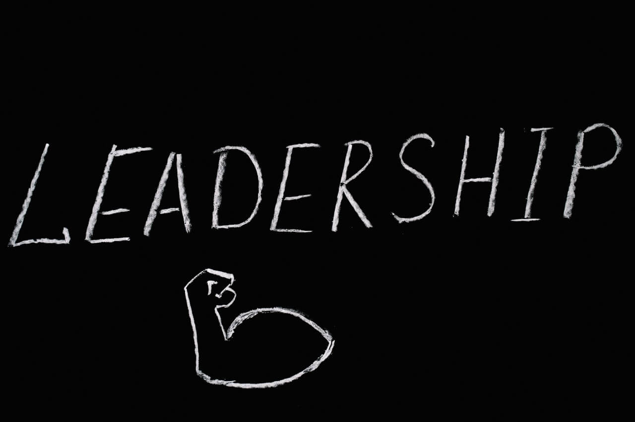Word-leadership-written-on-a-black-board