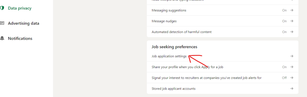 Job application settings on LinkedIn